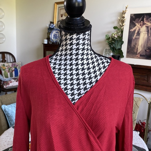 NWT AMASOO Burgundy Top Size L - Picture 9 of 12